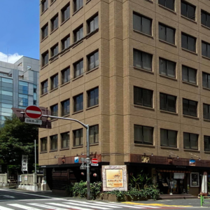 株式会社アセットメディエーションさま